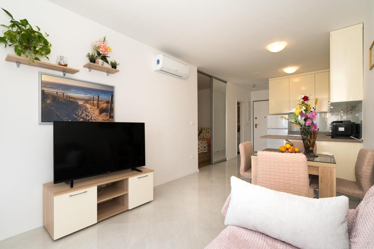 Modern Apartments Sirobuja 斯普利特 外观 照片