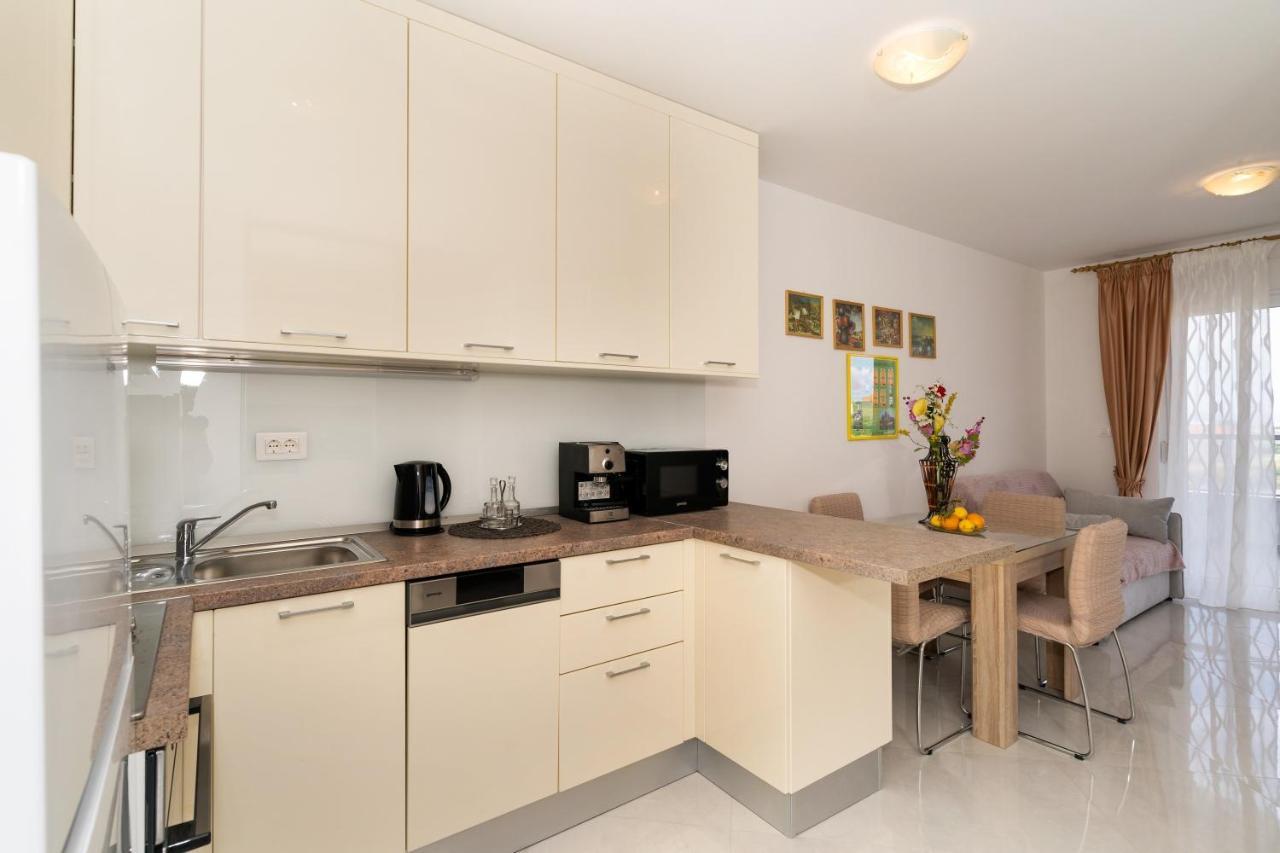 Modern Apartments Sirobuja 斯普利特 外观 照片